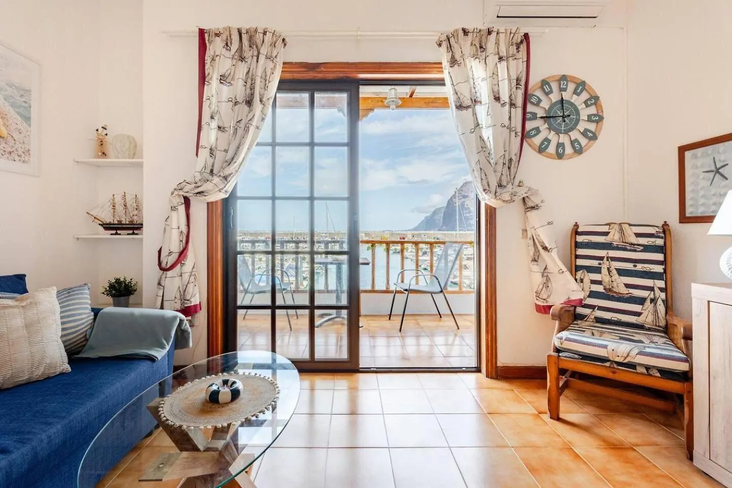 Apartment-Los-Gigantes location